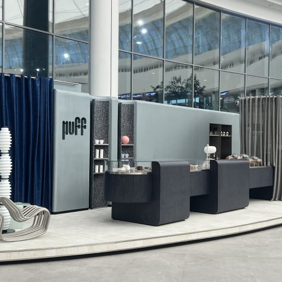 Sadeco proudly delivered this chic, open-plan café at Abu Dhabi Marina Mall @thepuffconcept transformed from a blank space into a stylish destination. From the kiosk build to the surrounding alcoves and serving areas, every detail was crafted for a unique sweet-treat experience.